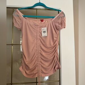 Guess Off the Shoulder Top